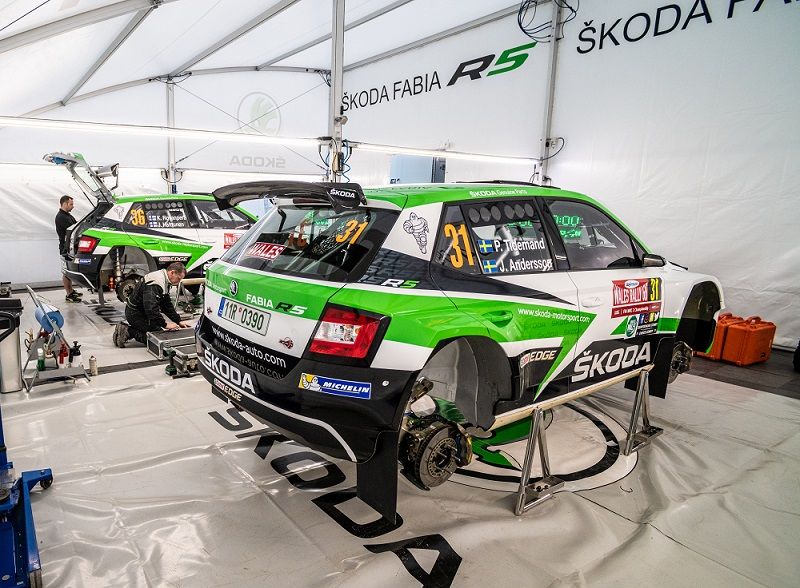 ADRENALINE IN THE SERVICE PARK. THE MECHANICS’ RALLY EXPERIENCE